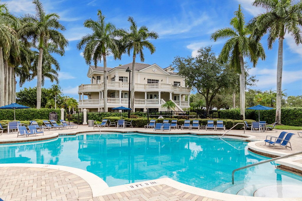 The Charleston Apartment Boca Raton